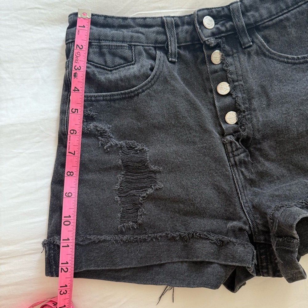 Zara Black Denim High Rise Women's Shorts - Picture 5 of 5
